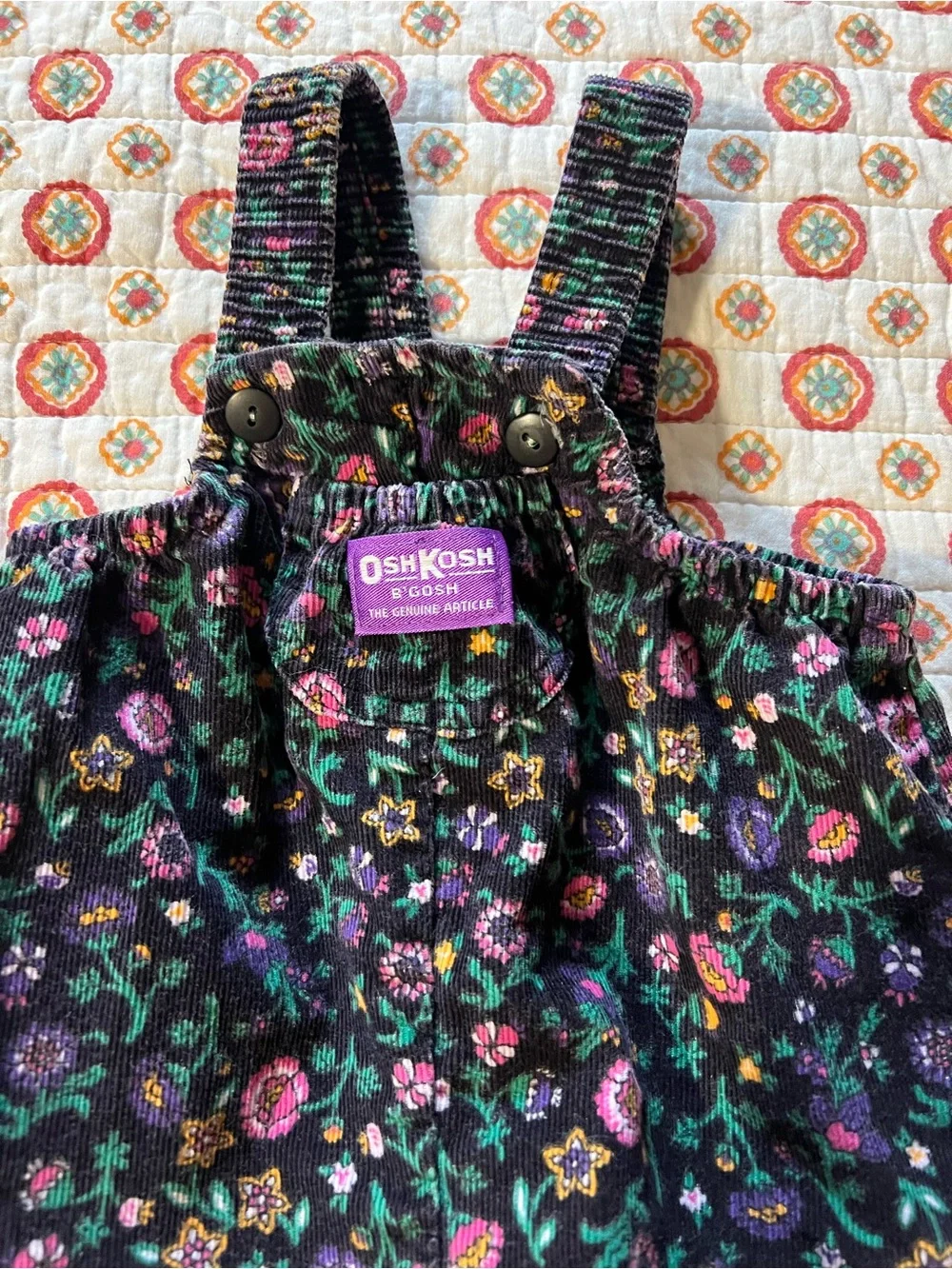 Oshkosh B’Gosh Vintage 80s Black Floral Courderoy Overalls size 3-6 months